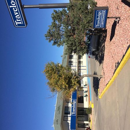 Travelodge By Wyndham רטון מראה חיצוני תמונה